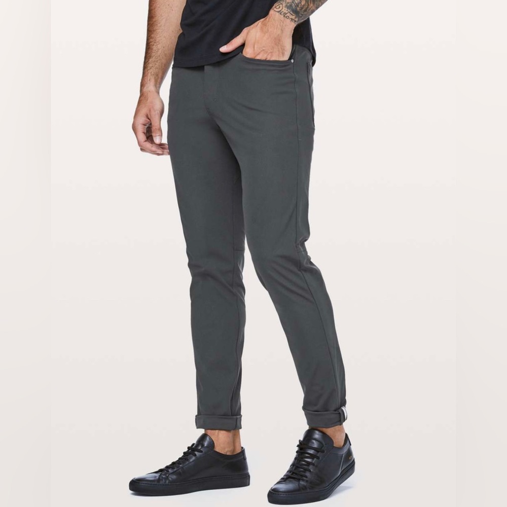 Lululemon ABC Classic pants size 30 obsidian dark grey